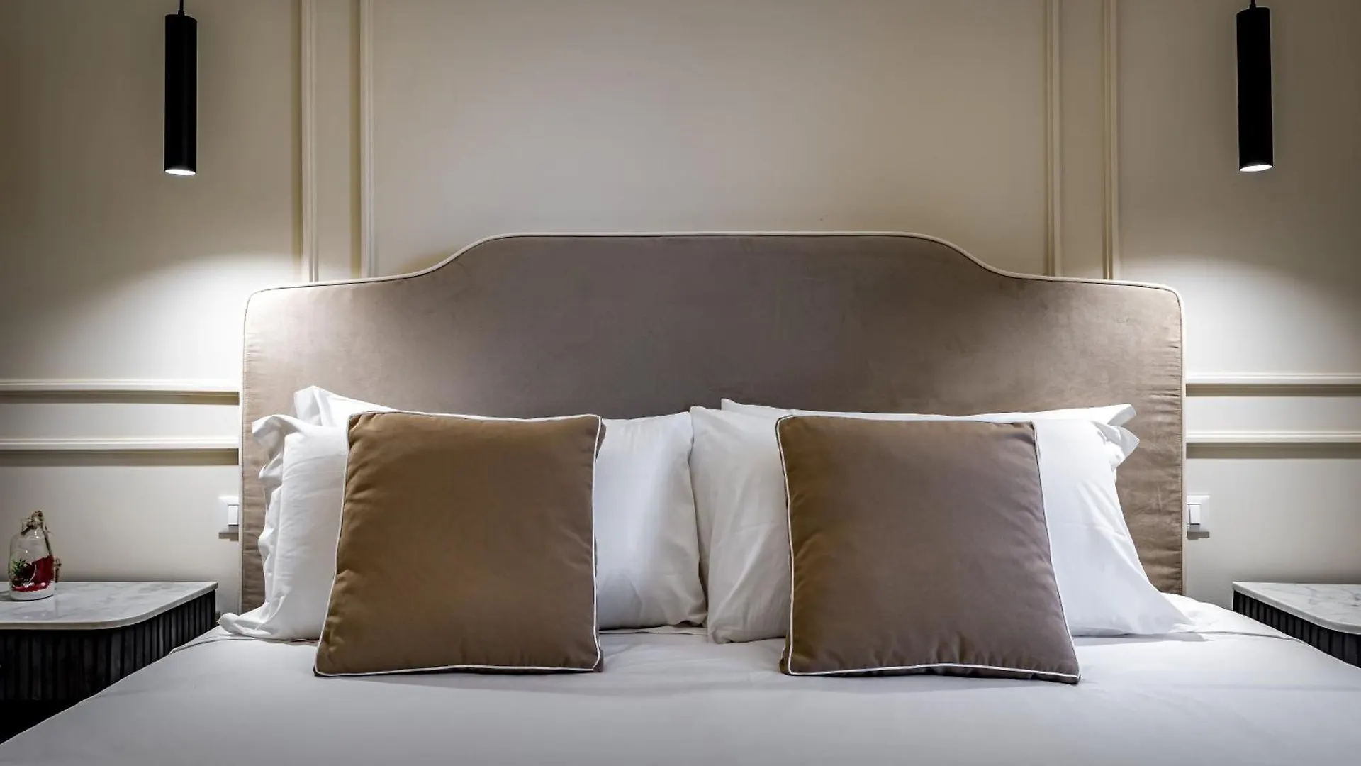 Residenza D'Epoca Pontevecchio - Luxury Retrait Apartment Florence Italy